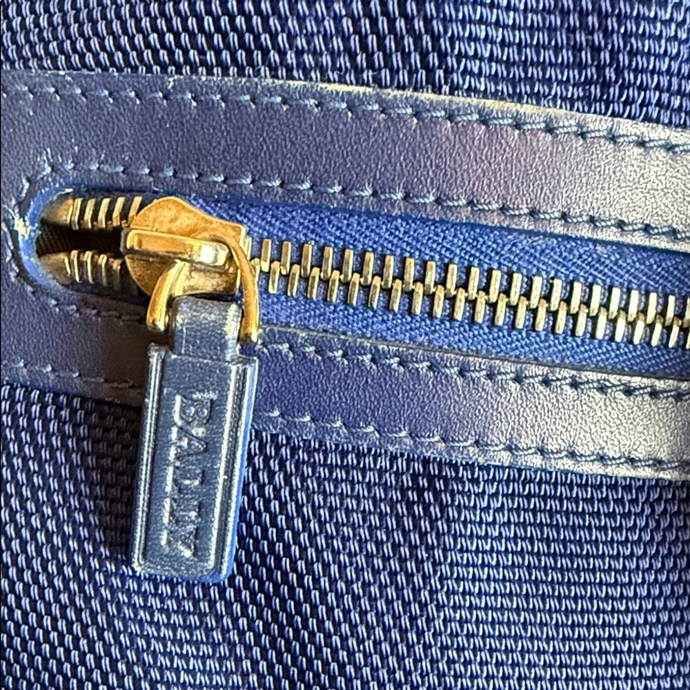 Bally Blue Nylon Canvas Leather Flat Crossbody Messenger Bag Blue White - Picture 2 of 9